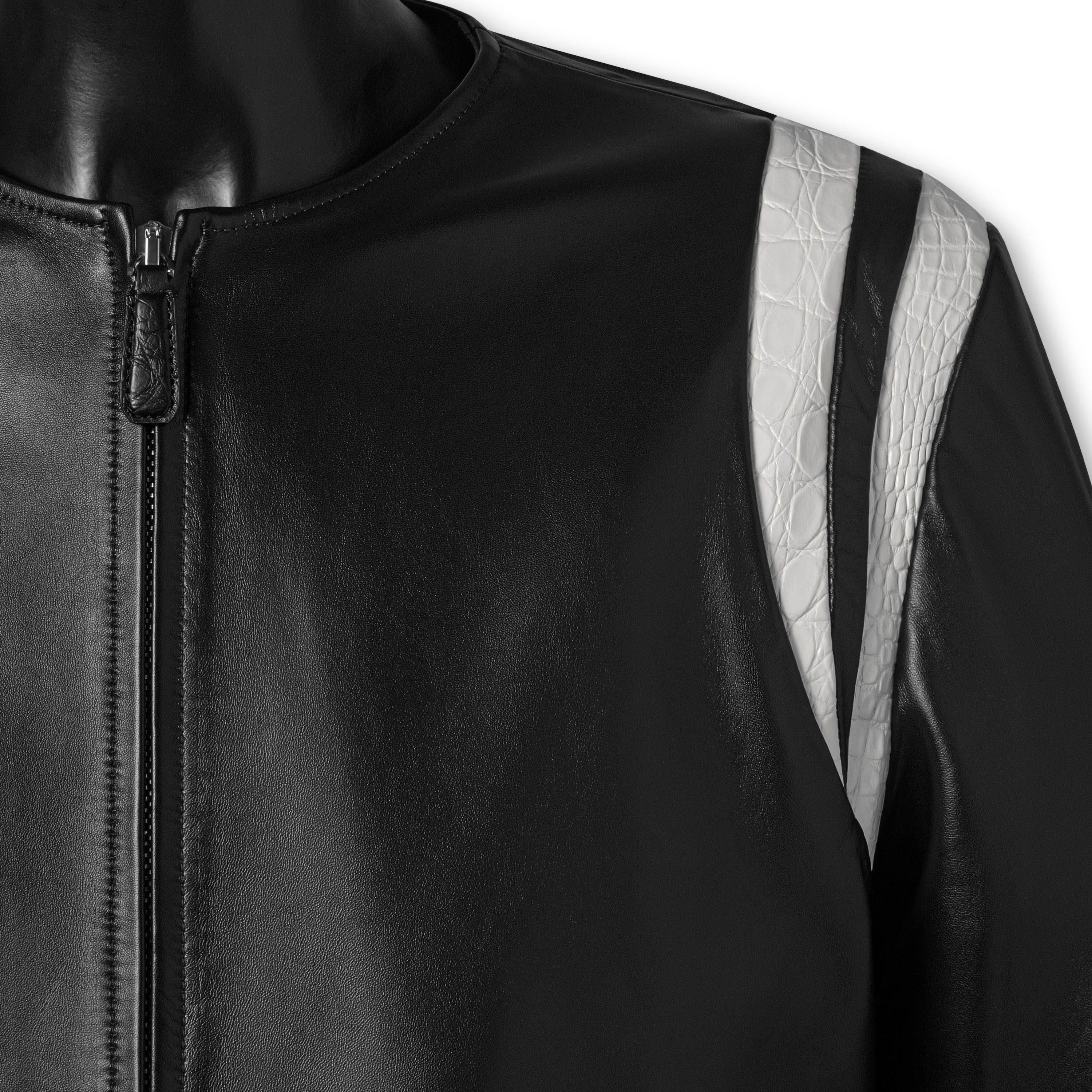 Nappa and crocodile leather jacket black - side detail with silk lining
