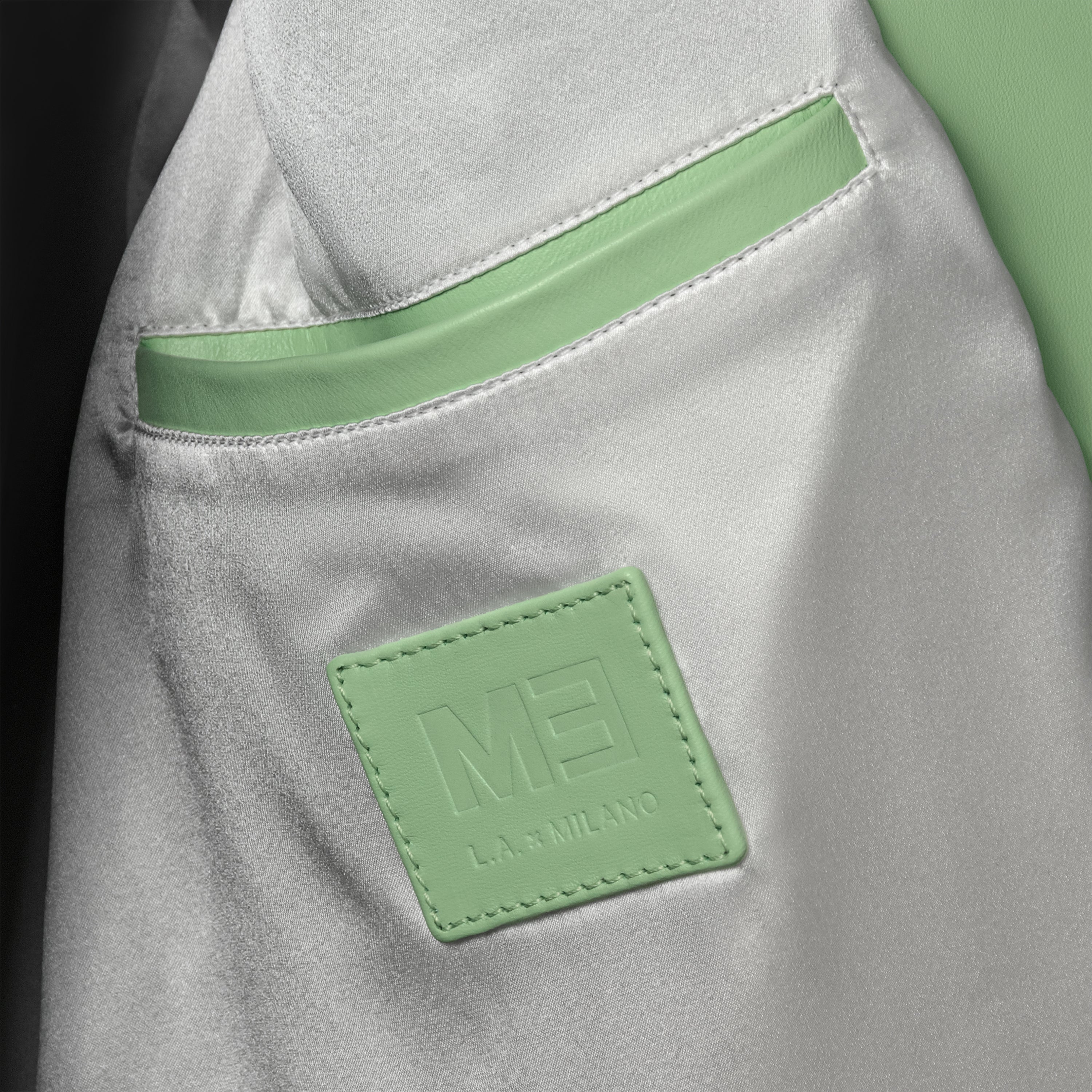 Nappa and crocodile leather jacket green - detail with silk lining